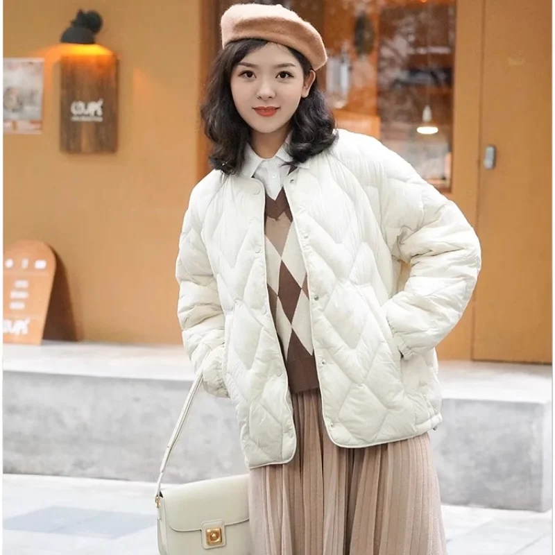 

Winter Jacket for Women White Duck Diamond Lattice Light Down Jacket Warm Round Neck Short Single-breasted Women's Jacket