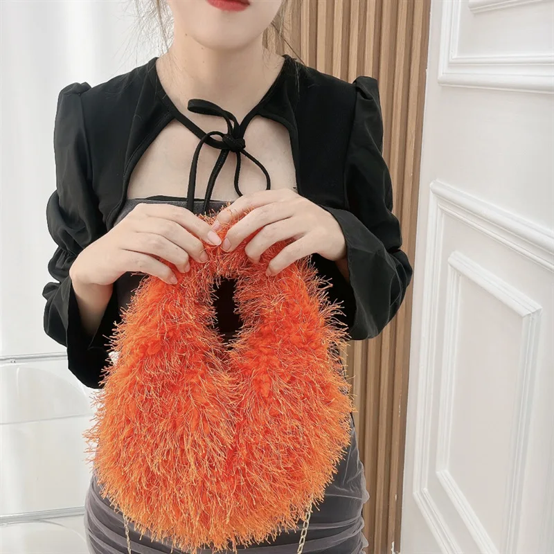 2023 Winter New Small Hobo Bag Fashion Knotted Faux Fur HandBag Women\'s Furry Short Handle Clutch Soft Plush Warm Bag