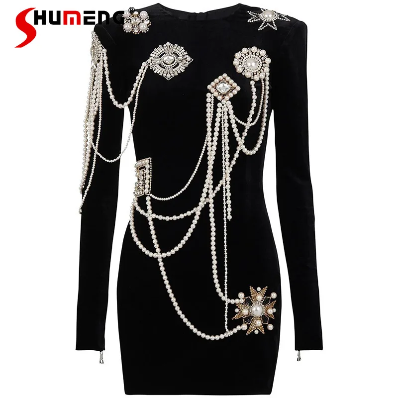 

Women's Winter Fashion Elegant Classic Style Pearl Chain Short Dress Ladies Rhinestone Flower Padded Shoulder Pleuche Vestidos