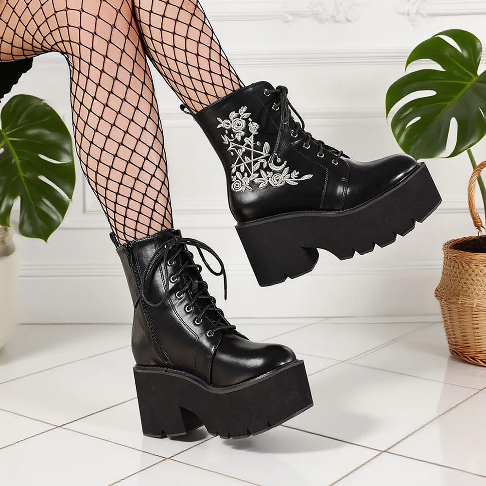 Stylish Goth Motorcycle Women Ankle Boots Embroidered Street Thick Bottom Y2k Chunky High Heels Platform Short Booties Halloween