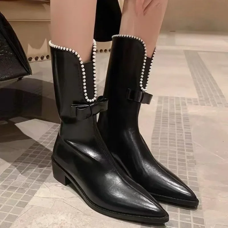 Pointed Thick Heel Short Boots for Women 2023 Autumn New French Vintage Mid Length Boots Pearl Bow Slim Chelsea Boots