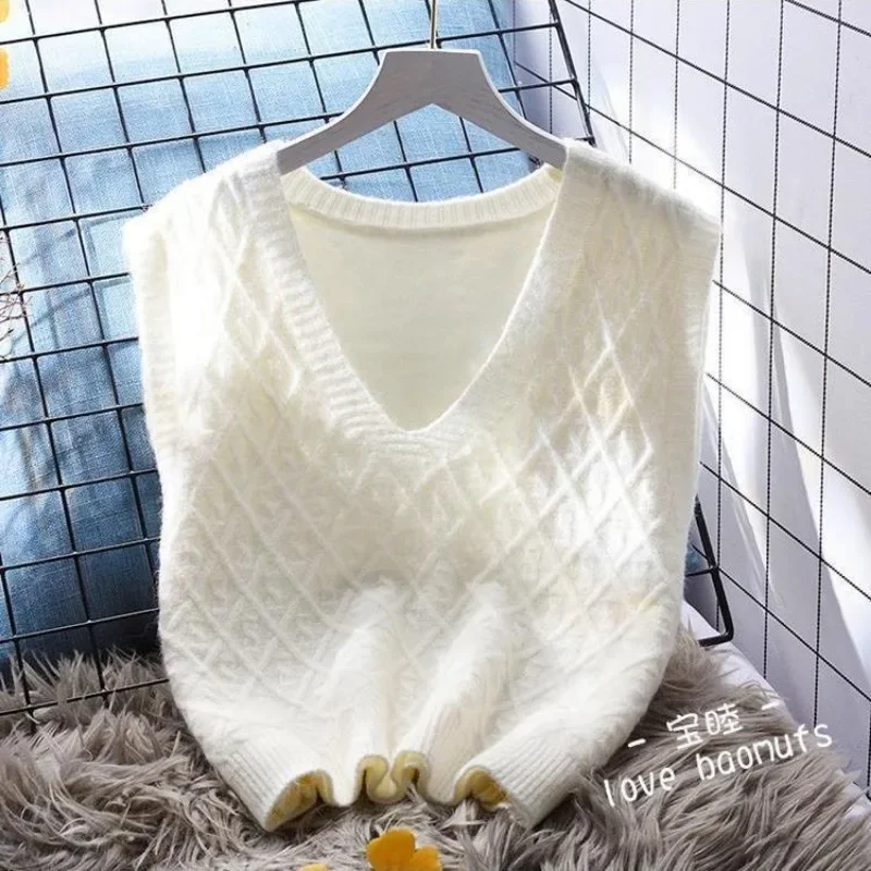 Solid Kawaii Waistcoat Short Female Sweater Cute Cropped Wear To Work Luxury On Offer Clothing Sales Casual Women's Knitted Vest