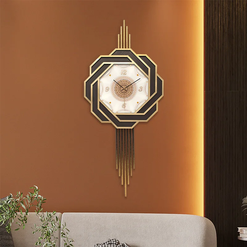 High Quality New Design for Sale Resin Decorative Customized Wall Clock