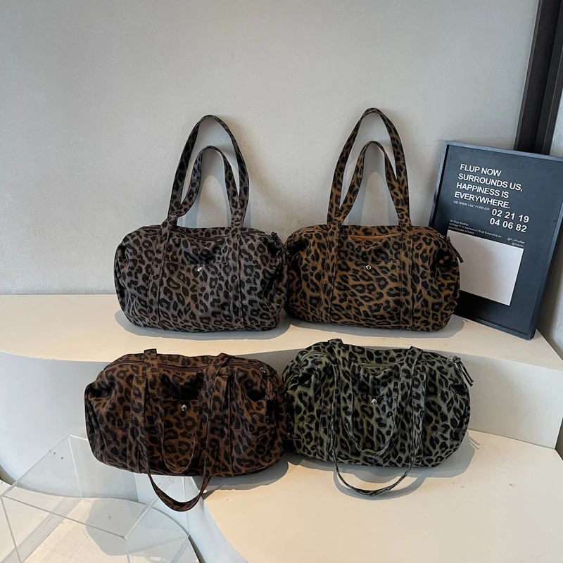 Leopardenmuster-Tragetasche für Damen, große Canvas-Umhängetasche, vielseitige Crossbody-Handtasche, Damen-Shopper-Tasche für Reisen, Arbeit und Alltag. – Detail 3
