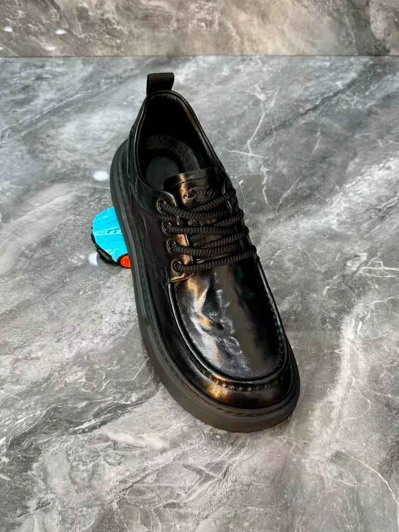 

Удобные повседневные мужские туфли из натуральной кожи: модные, универсальные, деловые, премиум-класса, стильные. Новинка Весна 2026