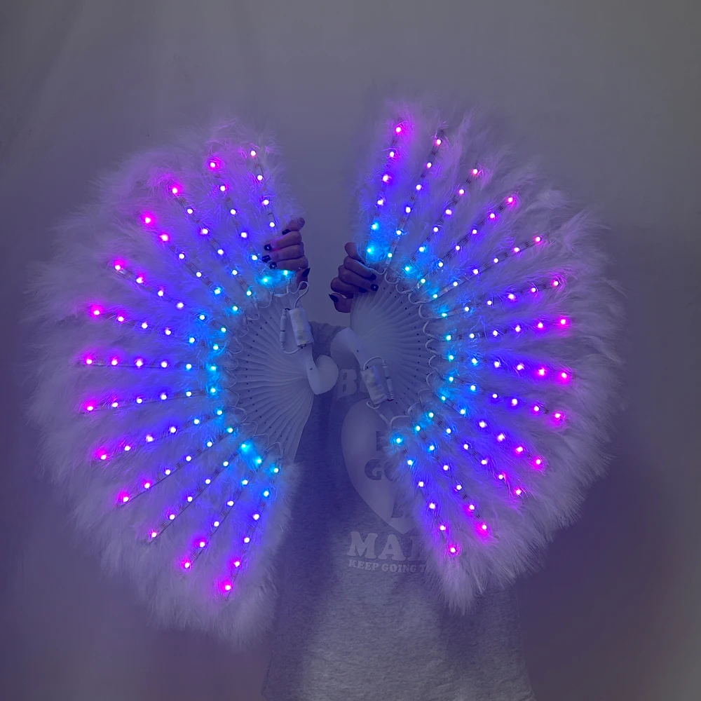 

Right Hand Fan LED Lighting White Feather Fan 40*70cm Stage Performance Character Props Portrait Shooting Costume Matching Props