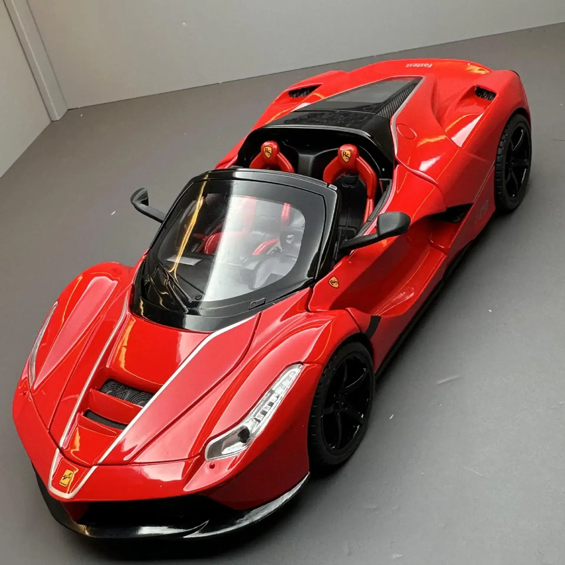 1:22 ferrari laferrari conversível liga modelo de carro de corrida diecast metal veículos de brinquedo modelo de carro simulação crianças brinquedo presente e187