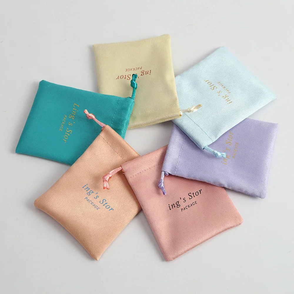 100 Bulk Personalized Logo Flannel Jewelry Packaging Gift Pouches Wedding Favors For Guests Drawstring Earring Ring Velvet Bag