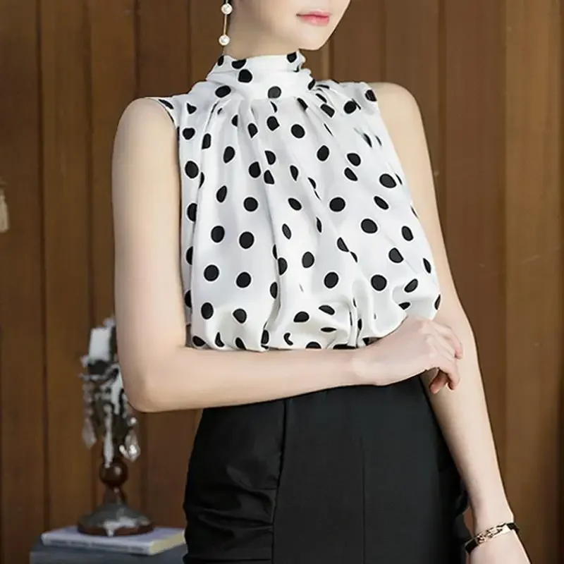 Summer White Polka Dot Fluttering Belt Hanging Neck Sleeveless Shirt Women Crop Tops Korean Fashion Scarf Neck Top Undershirt