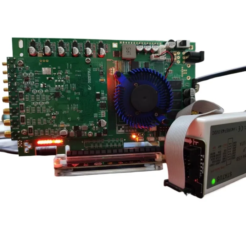 Thunderbolt 3 to PCIE docking station expansion Thunderbolt-FPGA debugging package