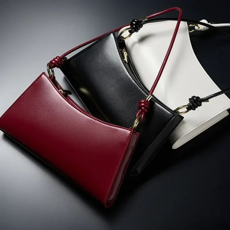 

2025 new simple handbag high-end square tote bag women's underarm bags popular ladies shoulder bag with zipper Bolsos