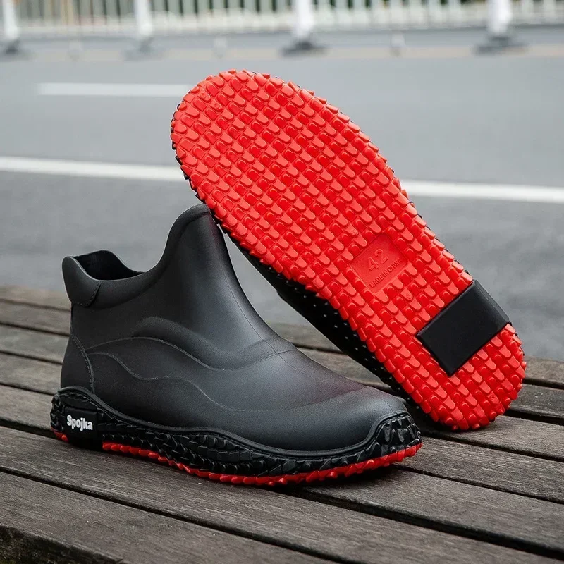 Fashion rain shoes men\'s four seasons work anti-skid kitchen short tub rainboots fishing shoes waterproof