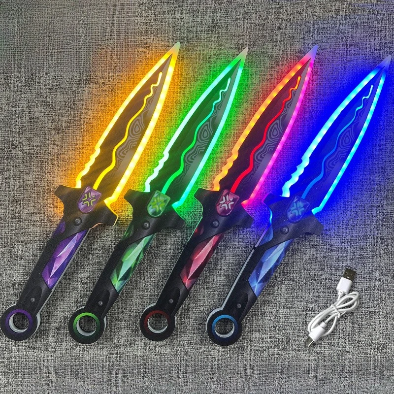 31cm Misericordia Blade VALORANT juegos modelo periférico muñeca figura decoración colecciones de juguetes adornos de escritorio decoraciones juguetes de regalo