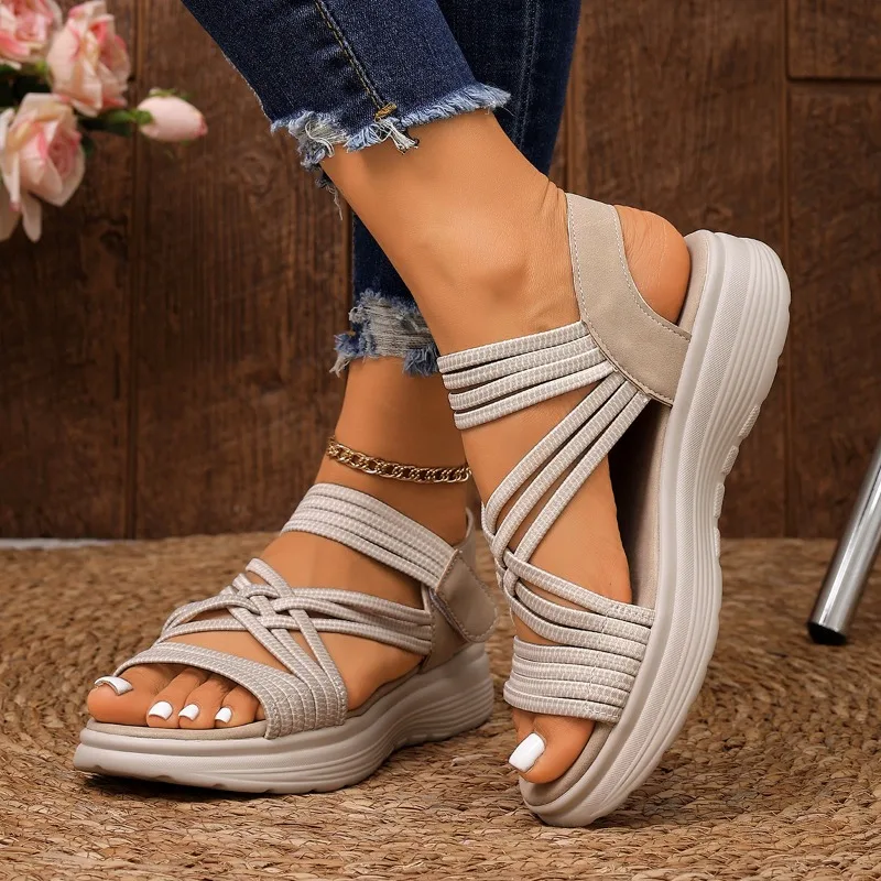 2026 Sommer Damen Römersandalen Modische Kreuzriemen-Designer-Sandalen Neue Low-Top Damen Outdoor Freizeit-Walkingschuhe 36-43 – Detail 23