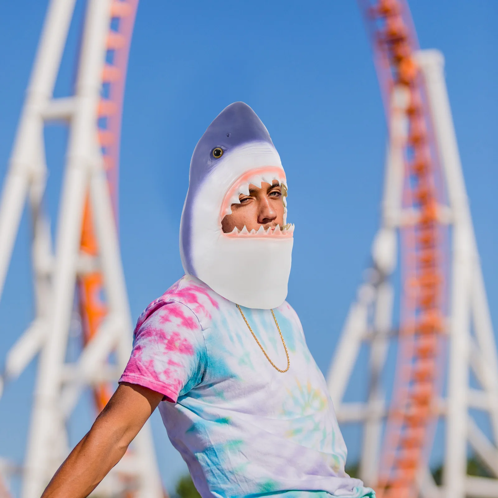 

Creative Shark Headgear Latex Full Head Mask Realistic Animal Design Suitable for Halloween Carnival Cosplay Shark