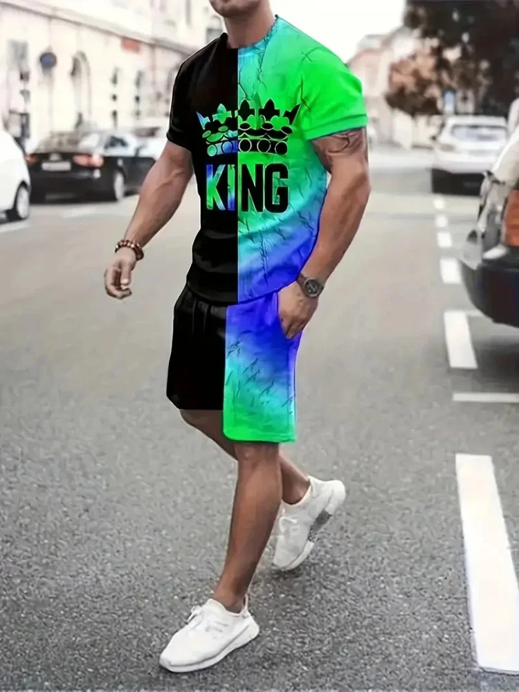 

Модный мужской комплект с коротким рукавом: забавная футболка с 3D-принтом в виде короны и надписей + шорты, летний комфортный повседневный комплект из двух предметов