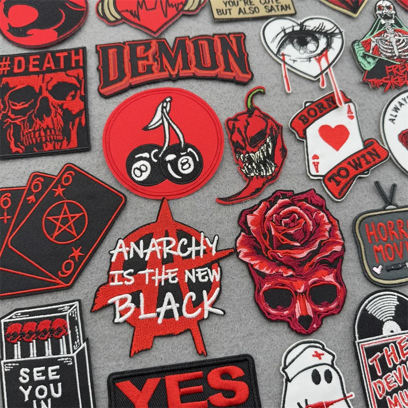 Punk Skull Embroidered Patches For Clothing Sticker Horror Patch Iron On Patches On Clothes DIY Sewing/Fusible Patch