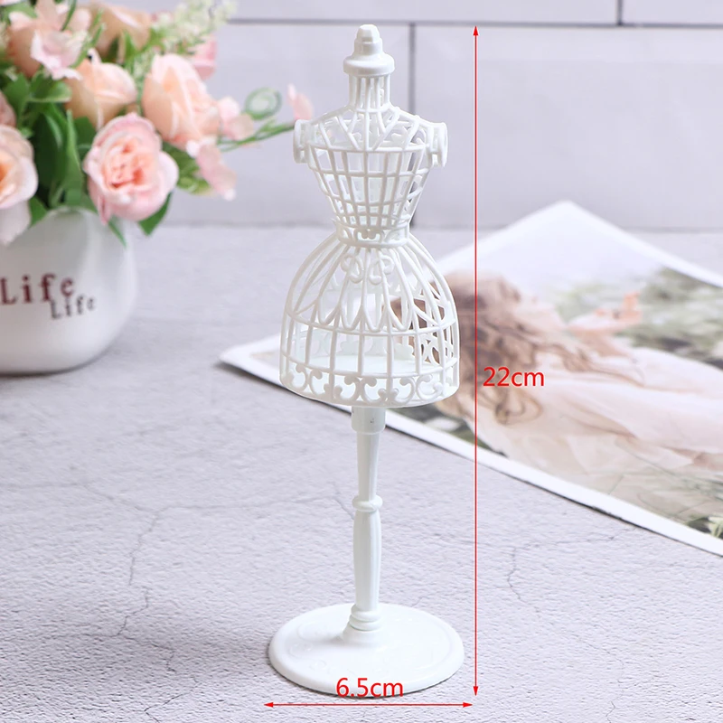 ไม้แขวนเสื้อตุ๊กตาคุณภาพดี 1 ชิ้น ของขวัญตุ๊กตาเด็กผู้หญิง สำหรับอุปกรณ์ตกแต่งบ้าน