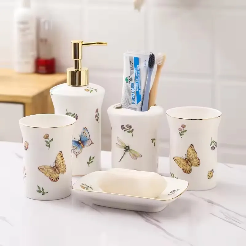 

Bathroom Supplies Ceramic Lotion Bottle Household Bathroom Five-piece Set European Style Light Luxury Bathroom Decoration