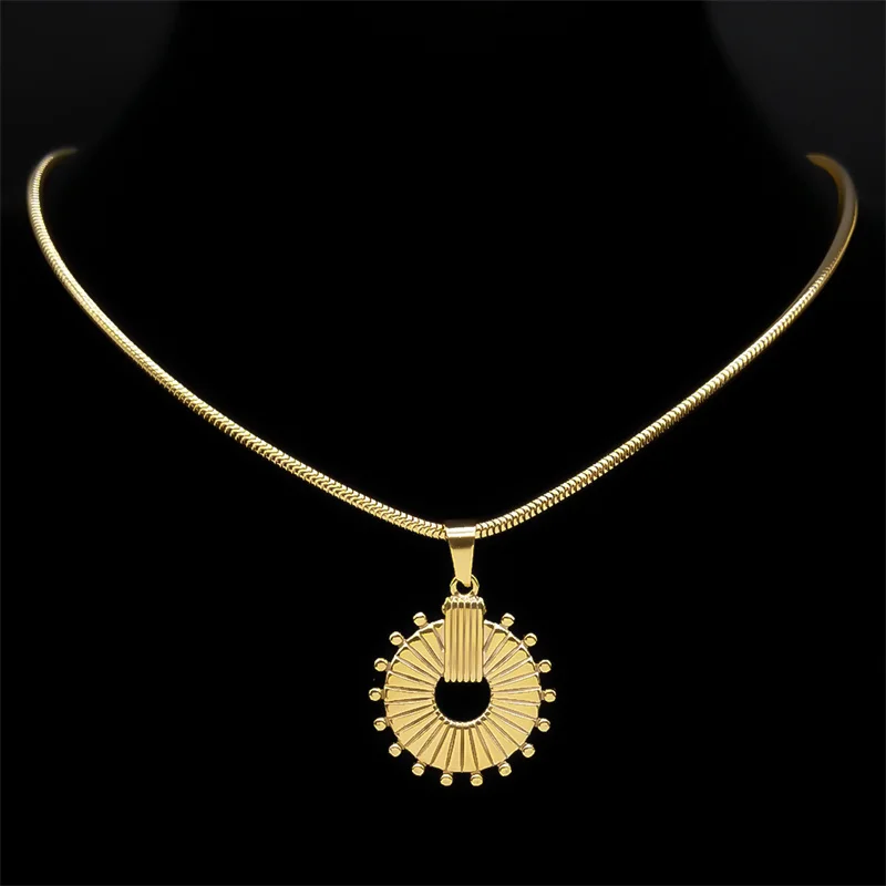 Aesthetic Round Sun Flower Charm Necklace for Women Stainless Steel Gold Color Female Chain Party Gift Jewelry collier NXHYN641