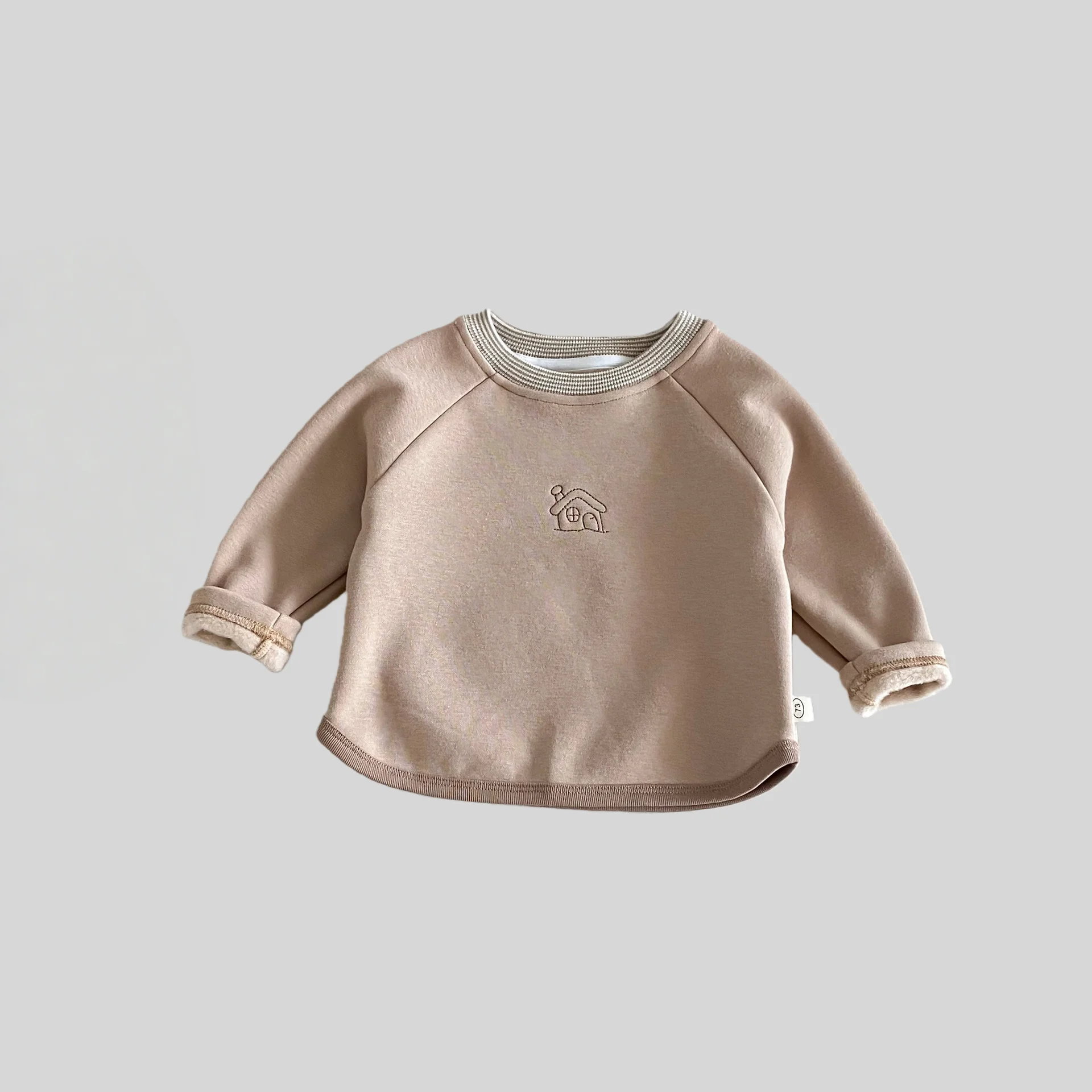

2025 New Winter Children's Clothing Boys Fleece Long Sleeved Undershirt with House Embroidery Raglan Sleeve Kids Top