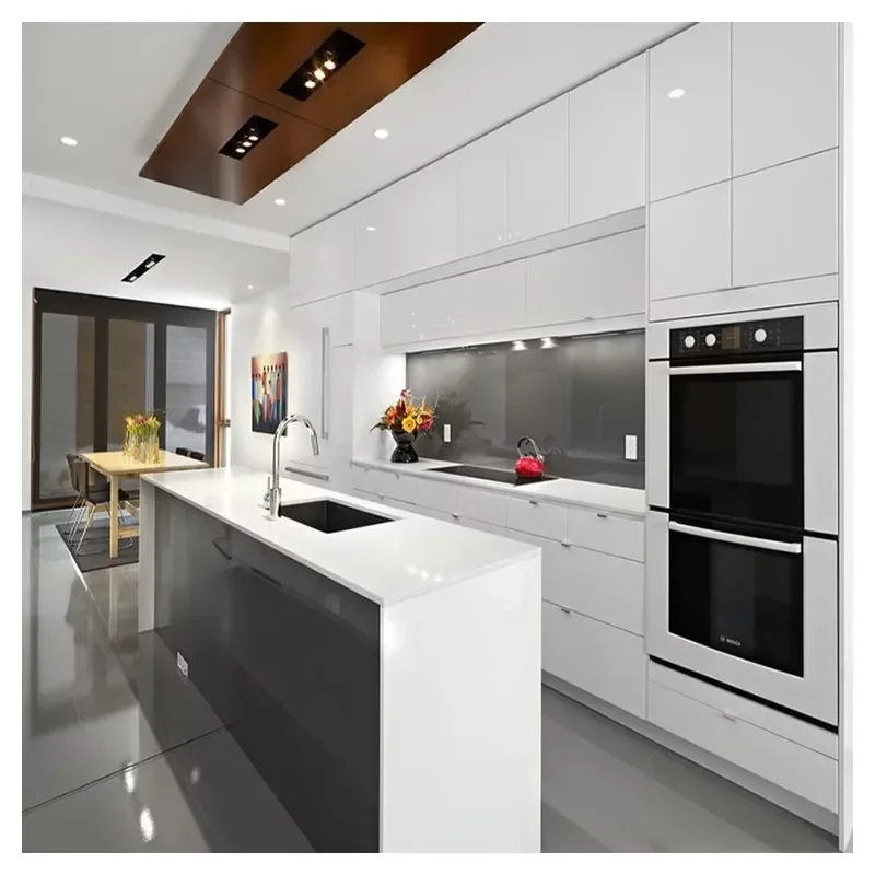 Customized Solid Wood Shaker Modular Kitchen Cabinets With LED Design Eco-Friendly Faucet & Hinge Included