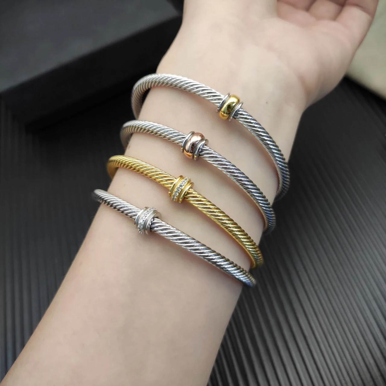 

S925 серебро, новый браслет с одной бусиной и бриллиантами диаметром 4 мм, нейтральный модный тренд, ретро, простые индивидуальные роскошные ювелирные изделия