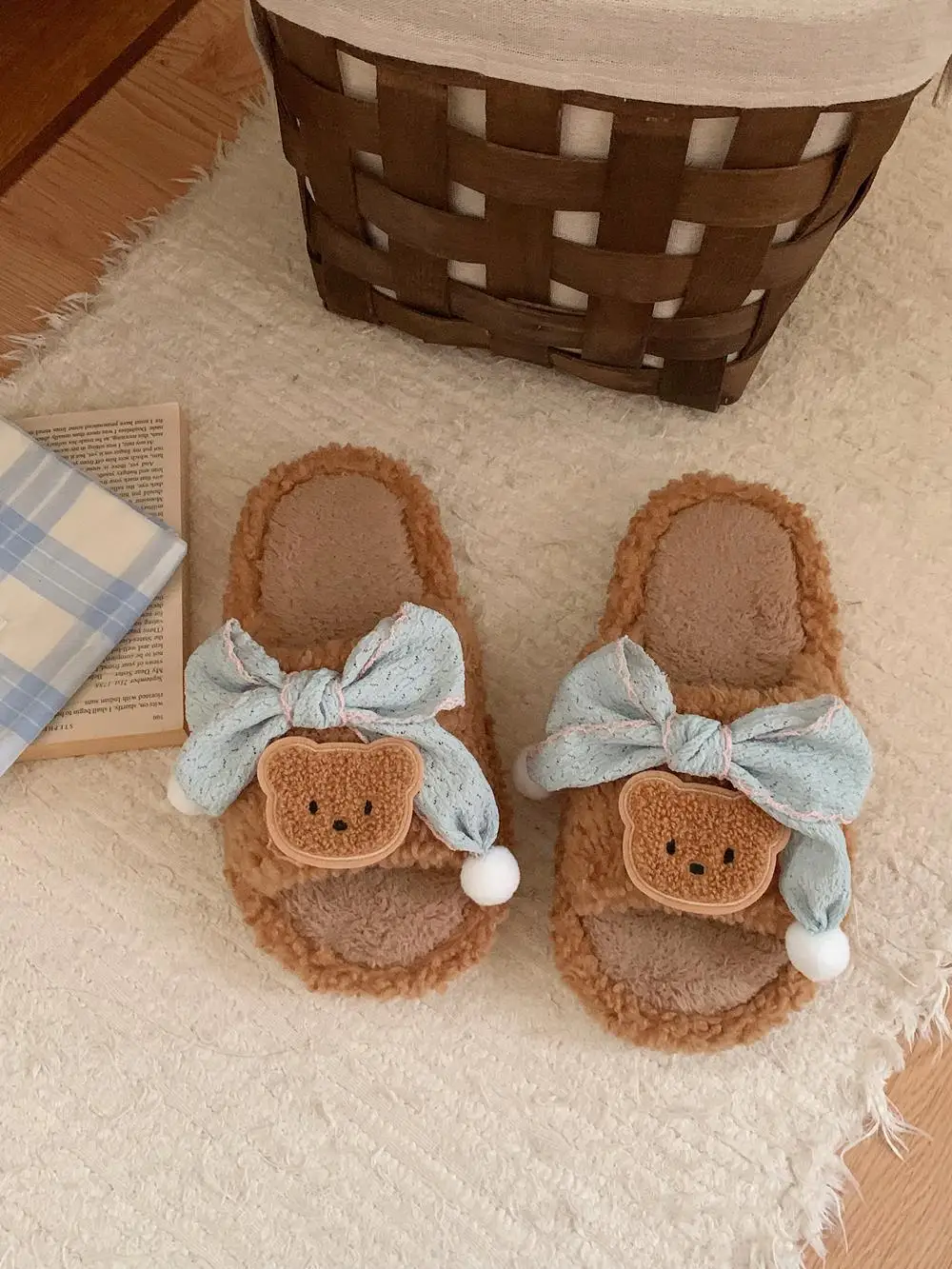 Women Home Slippers Winter Cute Bear Bow Hairy Slippers Versatile Indoor Household Anti Slip Women's Straight Cotton Slippers