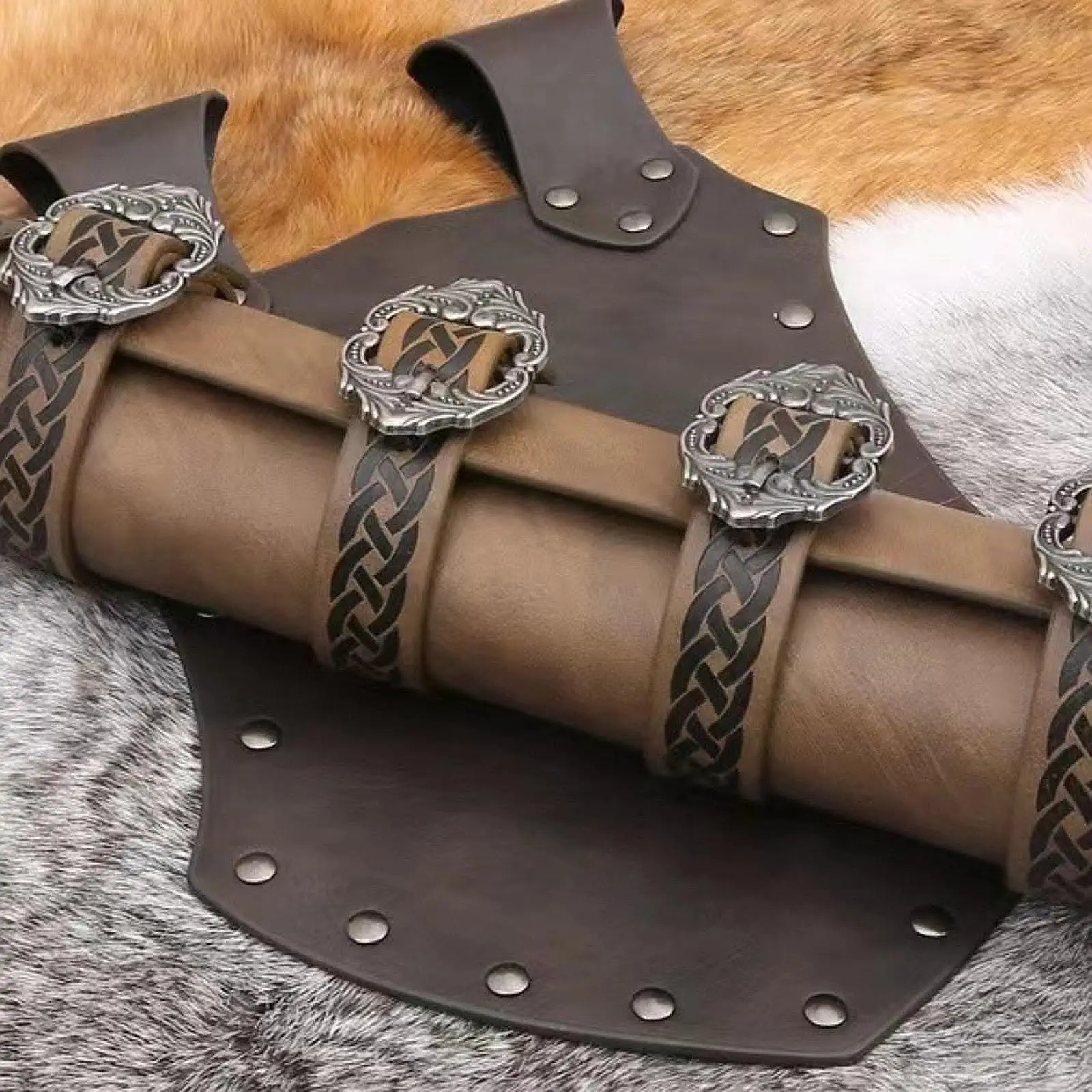 Strumento di fissaggio per fodero per spada Supporto per fodero fatto a mano per cosplay di uomini vichinghi