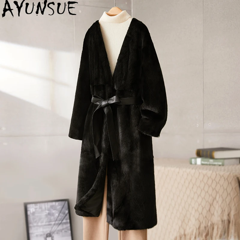 معطف فرو المنك الطبيعي من AYUNSUE للسيدات وصل حديثًا معاطف وسترات شتوية للسيدات ملابس أنيقة طويلة للنساء شوبانا Жénska
