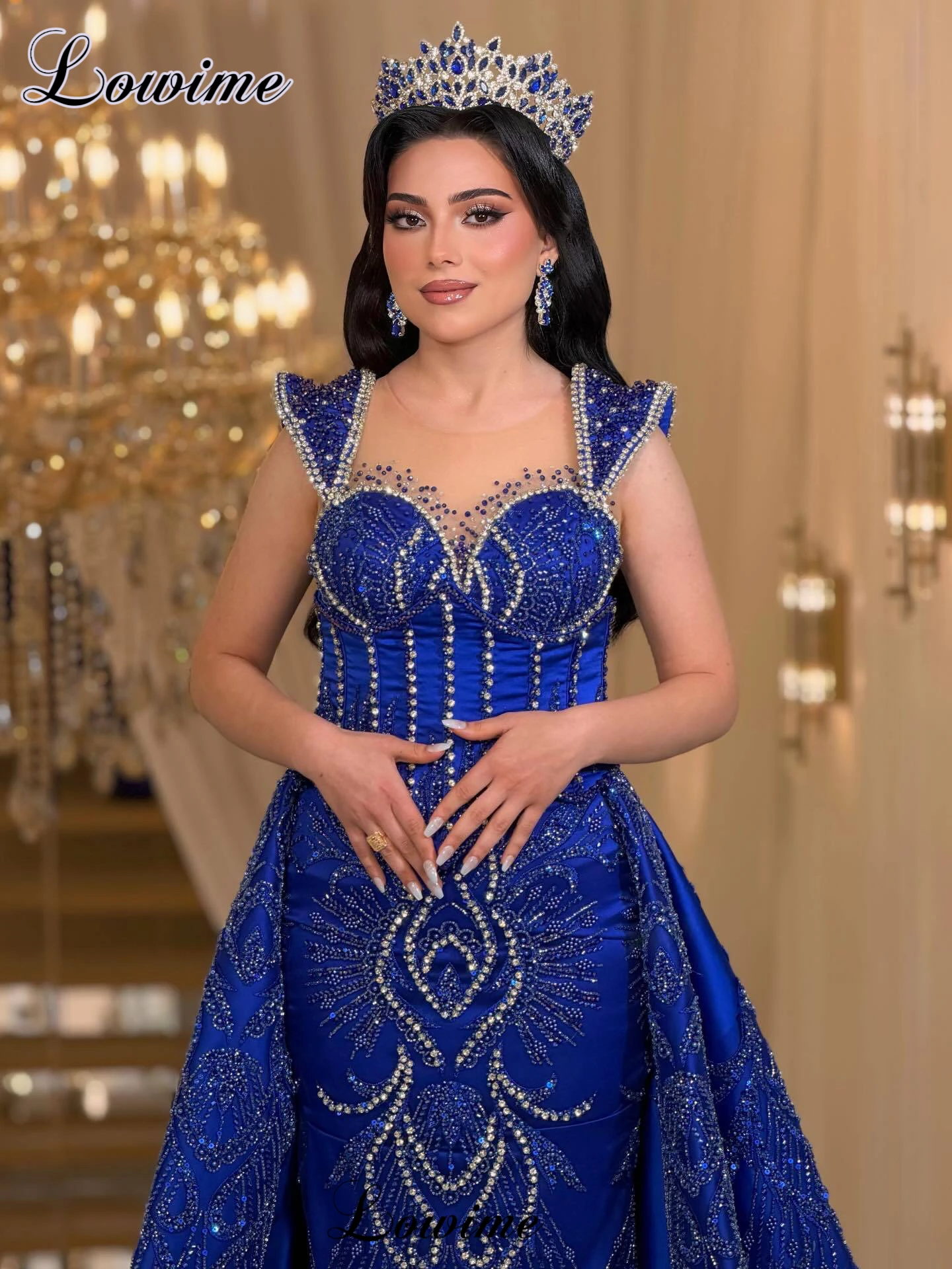 Royal Blue Beaded Evening Dresses With Detachable Train Sleeveless Celebrity Dresses Mermaid Coutures Robes De Soirée Customized