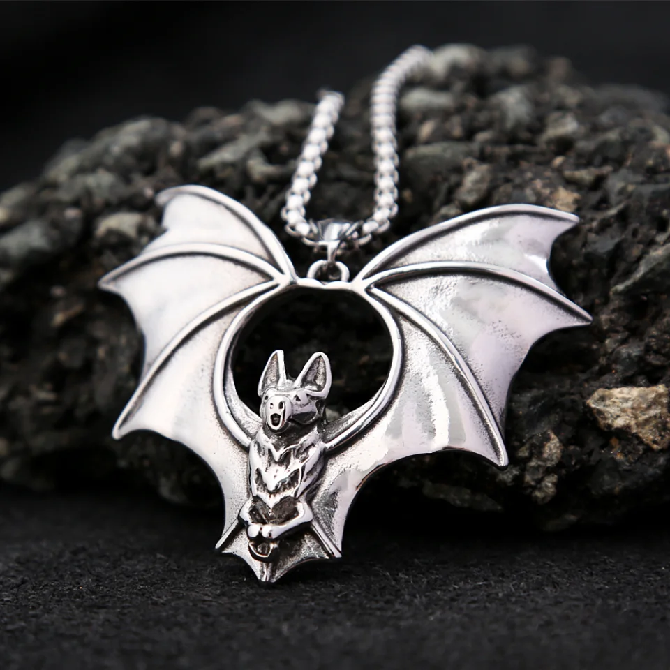 Large size Punk Vintage Bat Pendant Necklace For Men Stainless Steel Biker Animal Necklaces Fashion Amulet Jewelry Dropshipping