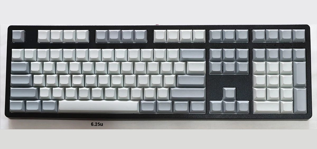 Une variété de capuchons continent PBT gravés DSA bicolores
