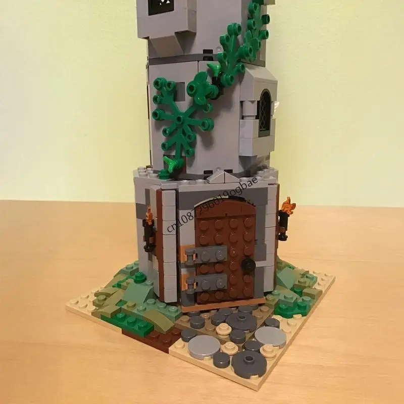 جديد 568 قطعة Moc الأوروبية القرون الوسطى عرض الشارع برج المعالج القلعة نموذج Diy بها بنفسك الأفكار الإبداعية لعب اطفال هدية عيد ميلاد كتل