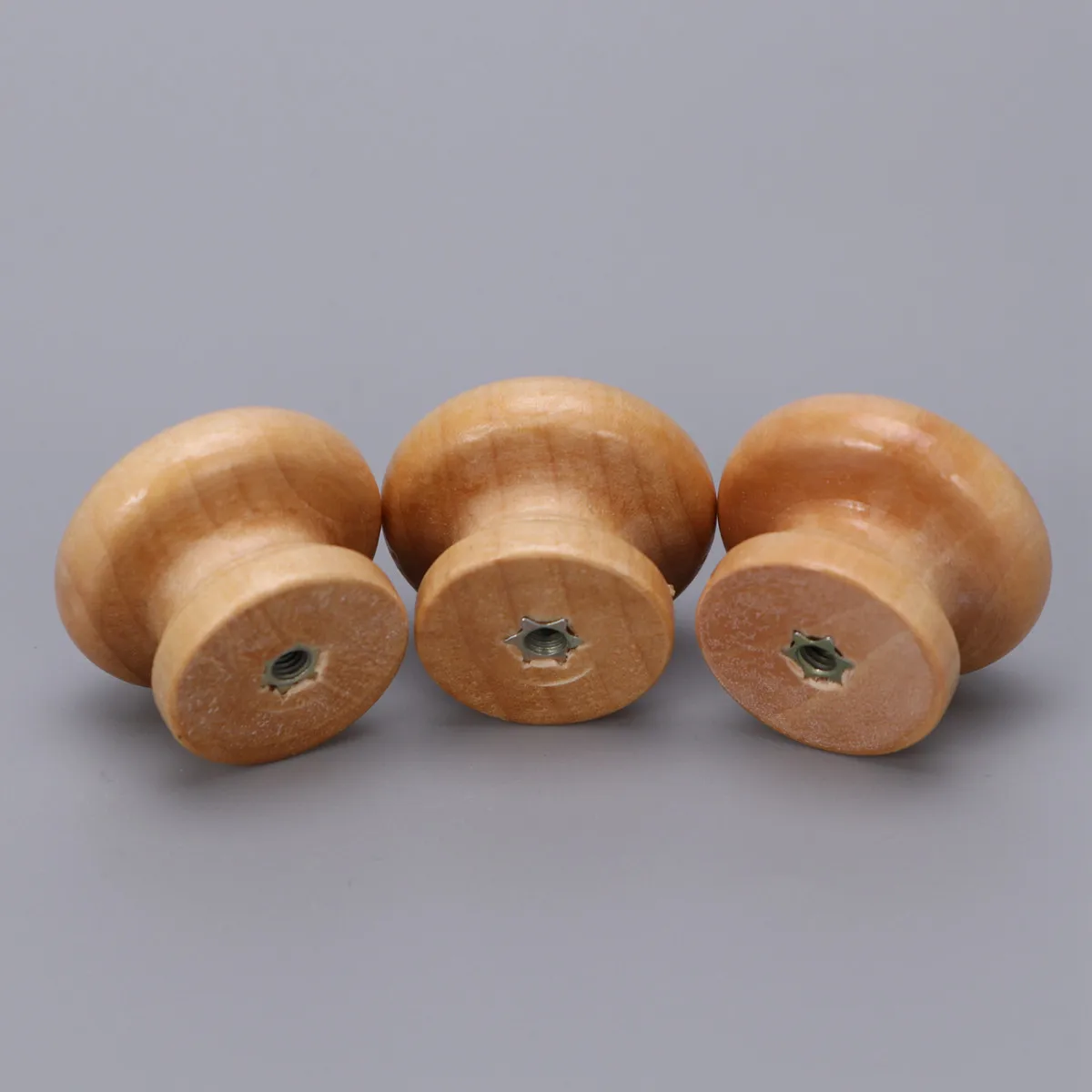 30Pcs Round Wooden Cabinet Knobs Drawer Pulls Natural Wood Furniture Handles for Wardrobe Chest of Drawers Cupboard Door
