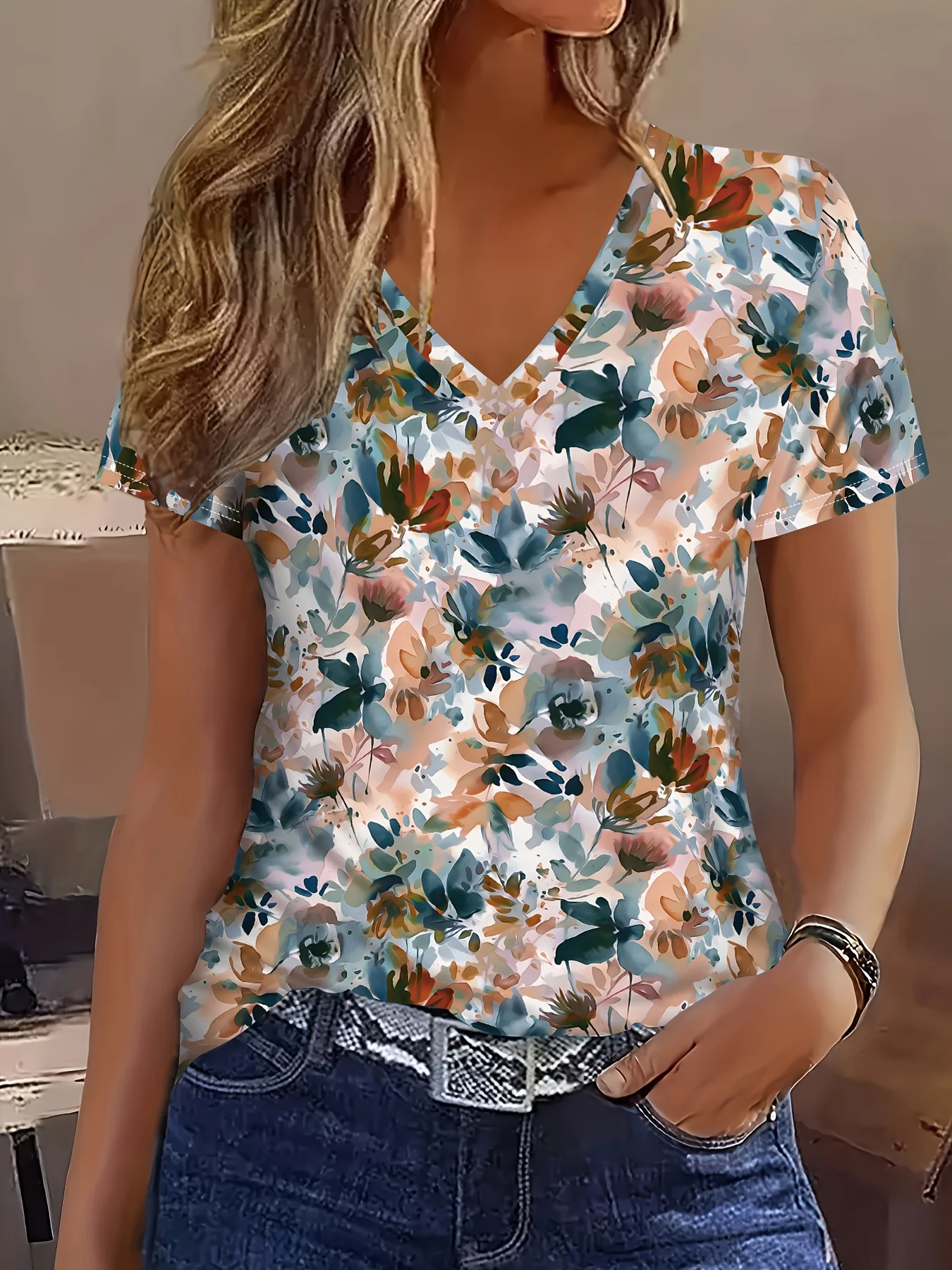 2025 New Summer Women's Floral Print T-shirt V-neck Short Sleeve Street Casual Daily Basic Tops Women's Summer Pullover