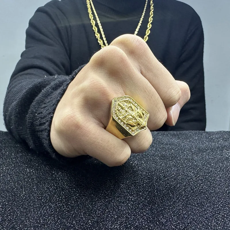 

Мужское кольцо из титановой стали, позолоченный циркон, паладин, щит, хип-хоп, рок, модные украшения, аксессуары для вечеринок