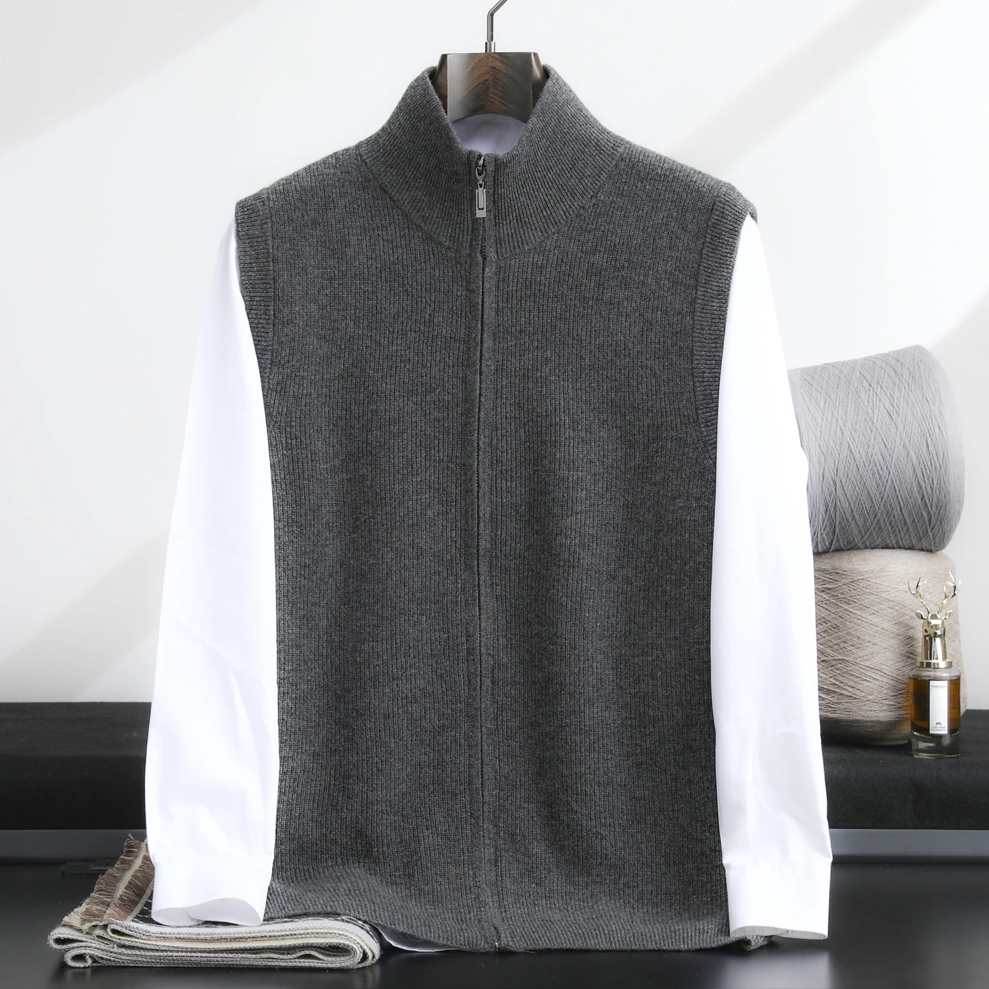 Autumn And Winter 100% Wool Sweater Men\'s Vest Zipper Vest Half Turtle Neck Youth Cardigan Vest Bottoming Shirt