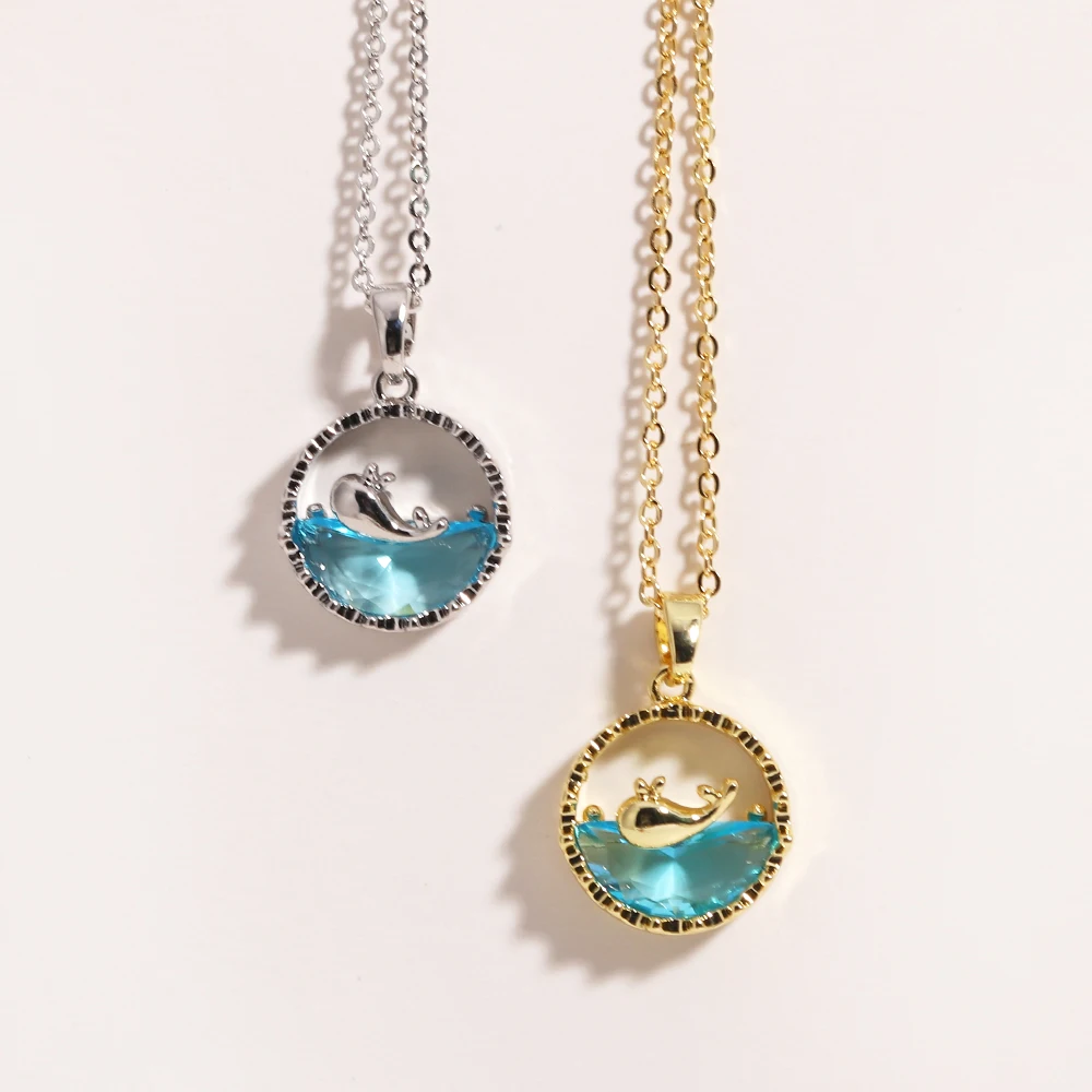 Waterproof Light and Luxurious Dolphin Necklace, Exquisite Stainless Steel, Versatile Ocean Heart Clavicle Chain
