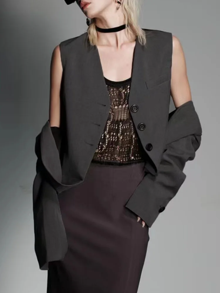TWOTWINSTYLE Solid Casual Blazers For Women V Neck Long Sleeve Patchwork Single Breasted Short Loose Blazer Female Fashion 2023