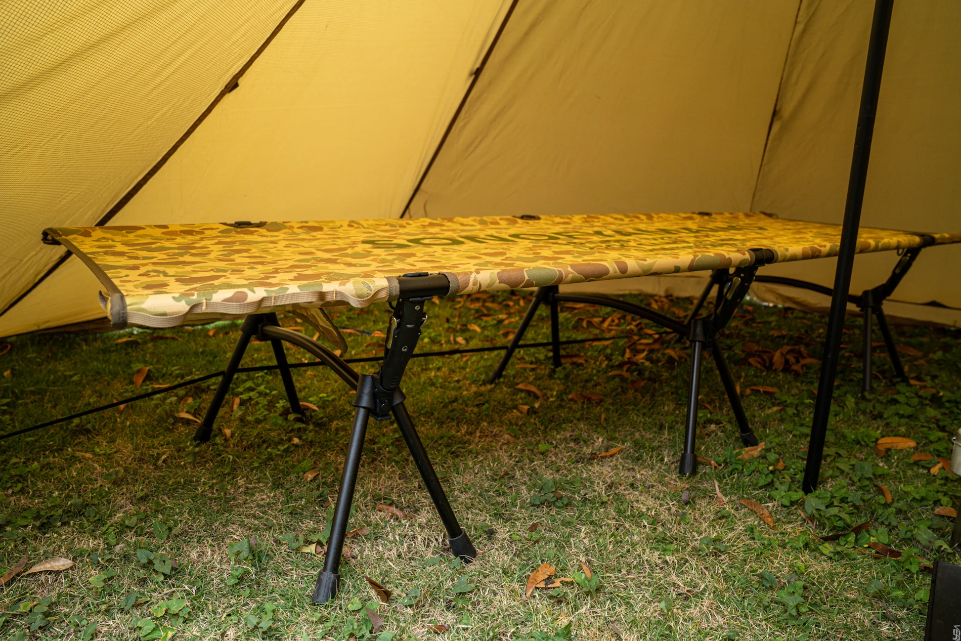 

Outdoor camping duck hunting camouflage camp bed 7075 aluminum alloy ultra-light single leisure folding lunch break