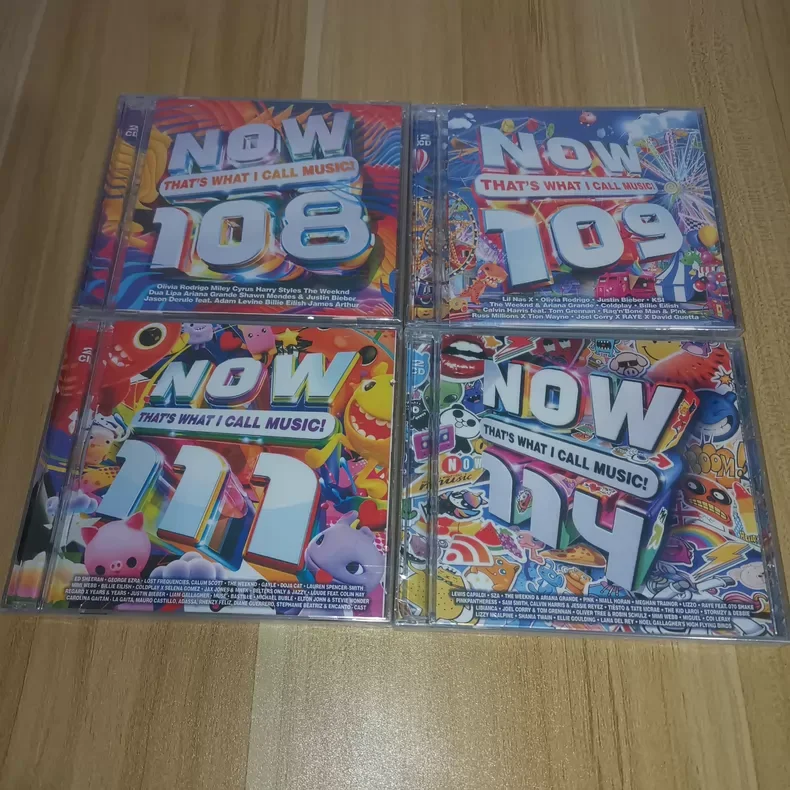 Ahora Sí, Eso Es Lo Que Llamo Música 108 109 111 114 CD de Pop con Éxitos del Top de Ventas de Billboard, Colección de los Mejores Éxitos de Varios Artistas