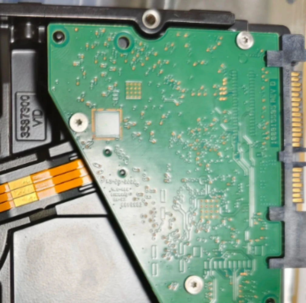 Second-handproducts ：Internal Desktop Mechanical Hard Drive 2TB mechanical hard drive