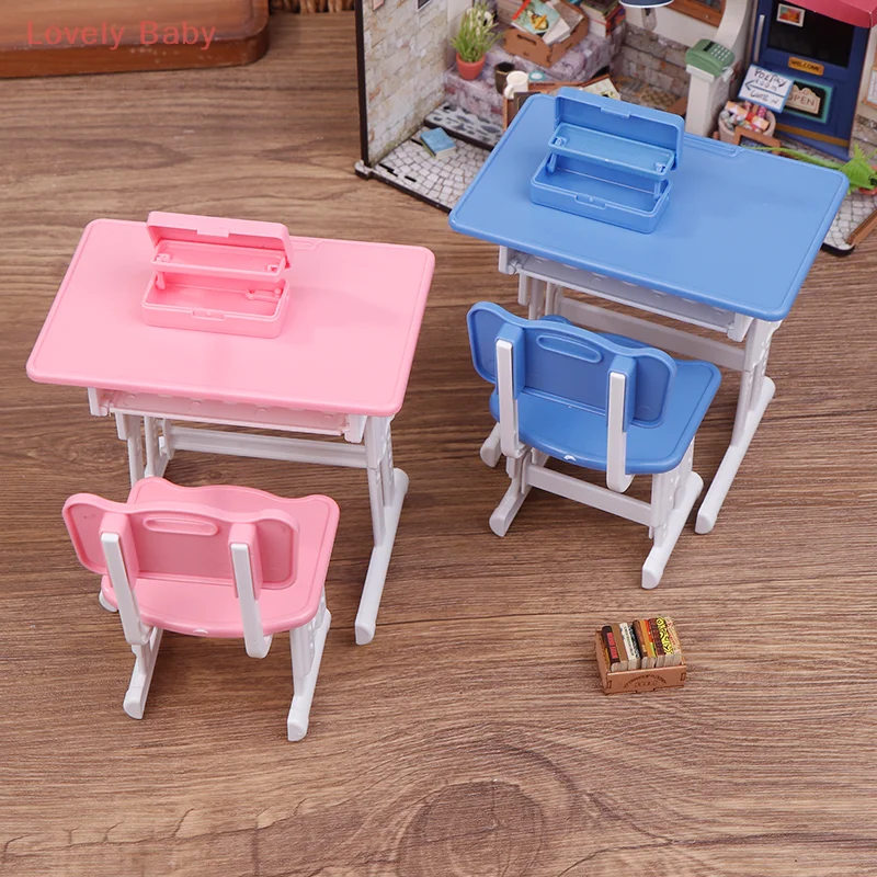 Sedia da scrivania scolastica modello giocattolo in miniatura e astuccio per set da gioco per casa delle bambole