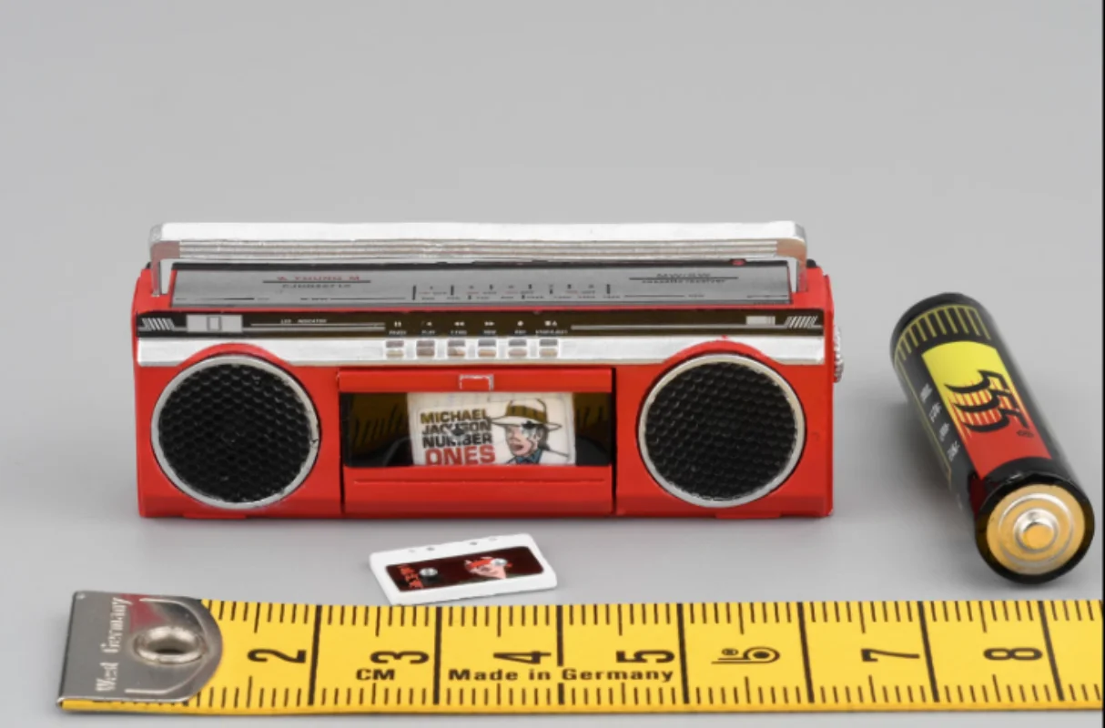 BOBTOYS CJH011 1/12 Scale Radio+ Tape Model for 12'' Figure