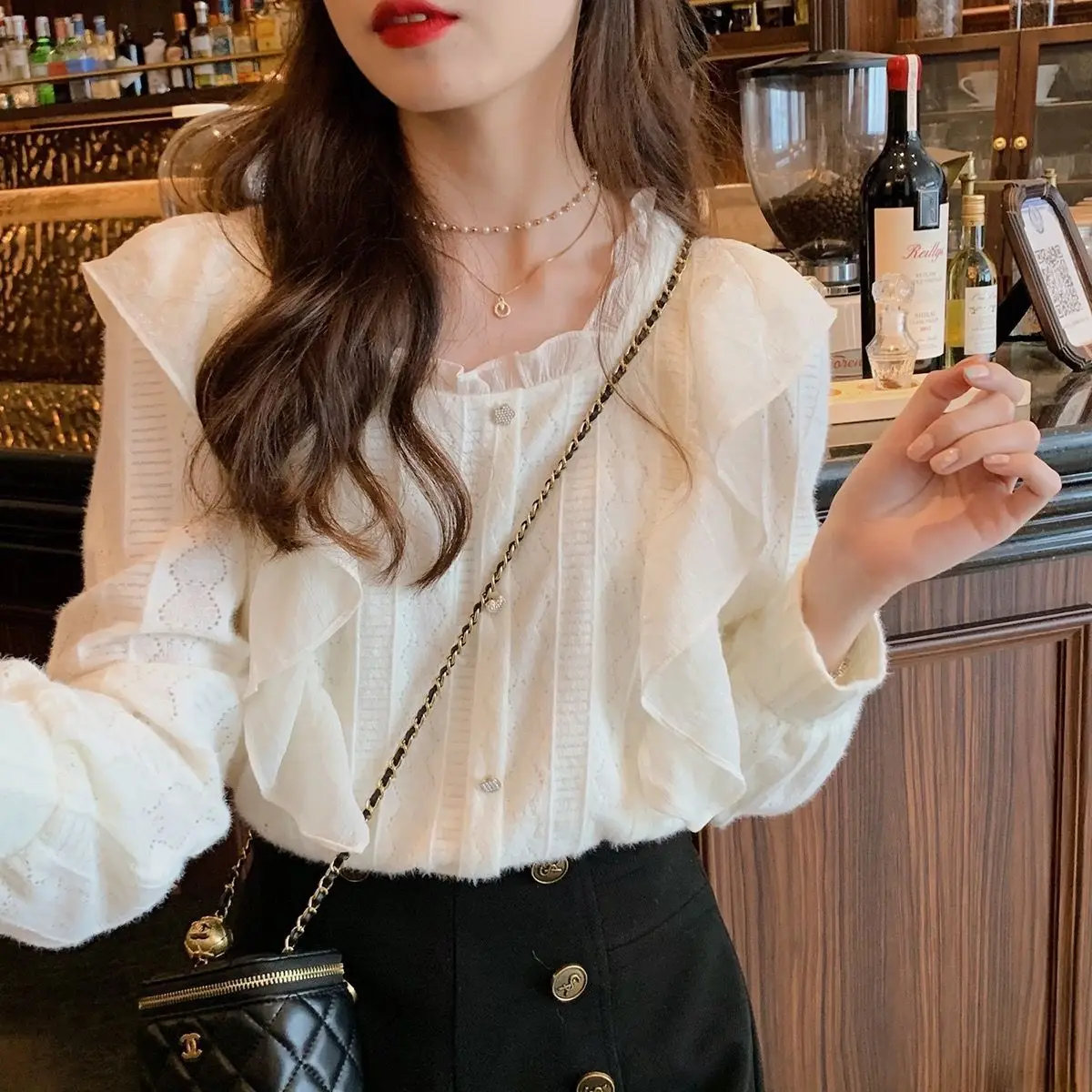 

Lace Tops for Women Sweet and Petite Ruffled Fashionable Tops