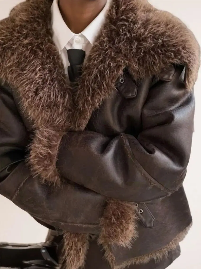 2025 femmes élégant rétro hiver chaud daim Faux cuir fourrure de mouton vestes dame Moto Biker lâche épaissir rue surdimensionné manteaux