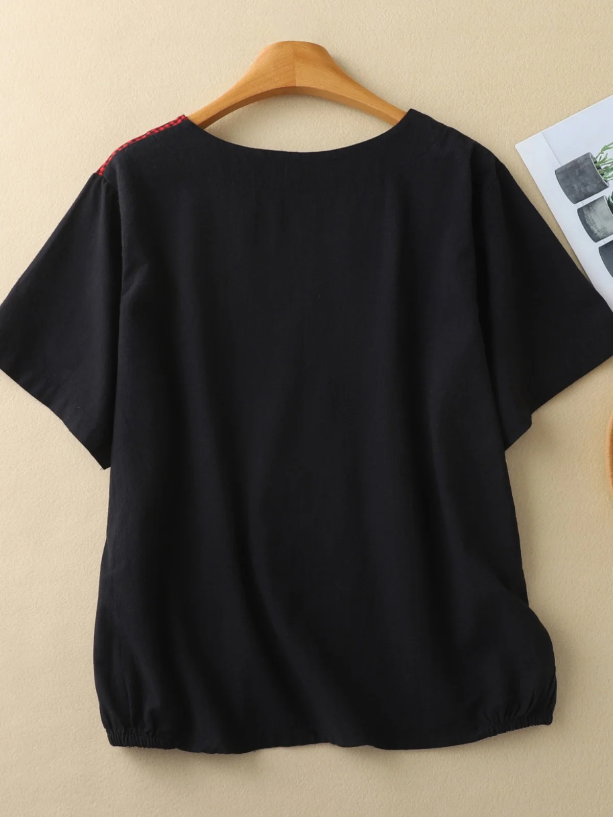 الرجعية التباين اللون المرقعة القطن الكتان ort Sve تي شيرت حجم كبير جولة Ne الكرتون التطريز المرأة الأعلى