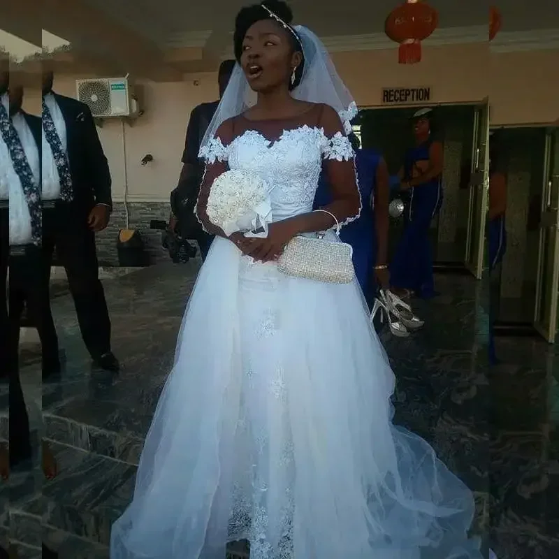 فساتين زفاف أفريقية بيضاء مثيرة مخصصة بدون أكتاف مع تنورة طويلة وأكمام طويلة مقاس كبير ملابس العروس Vestidos De N