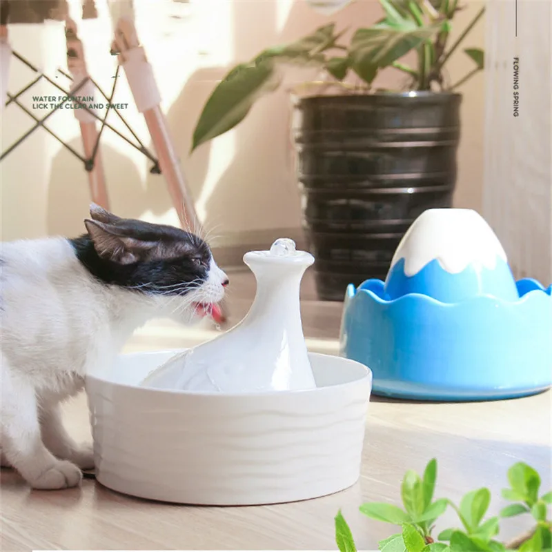 

Ceramic Drinker for Pets, Indoor Decor, Cats Drinking Bowl, Automatic Dog Waterer, Cats and Dogs Fountain, Cat Accessories, 2.5L